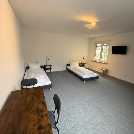 In 2141og 4 Schlafzimmer Mit Terrasse ,kueche, Bad, Wuerzburg, Versbach شقة فورتسبورغ